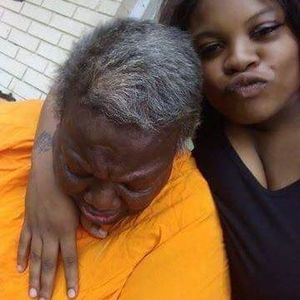 Meet your Posher, Keke